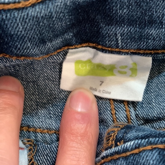 Crazy 8’s Kids Girls 7 Jean Skirt Classic - Picture 2 of 3